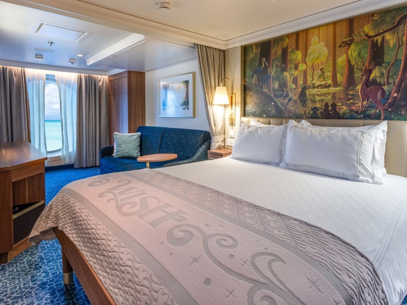 Deluxe Family Oceanview Stateroom